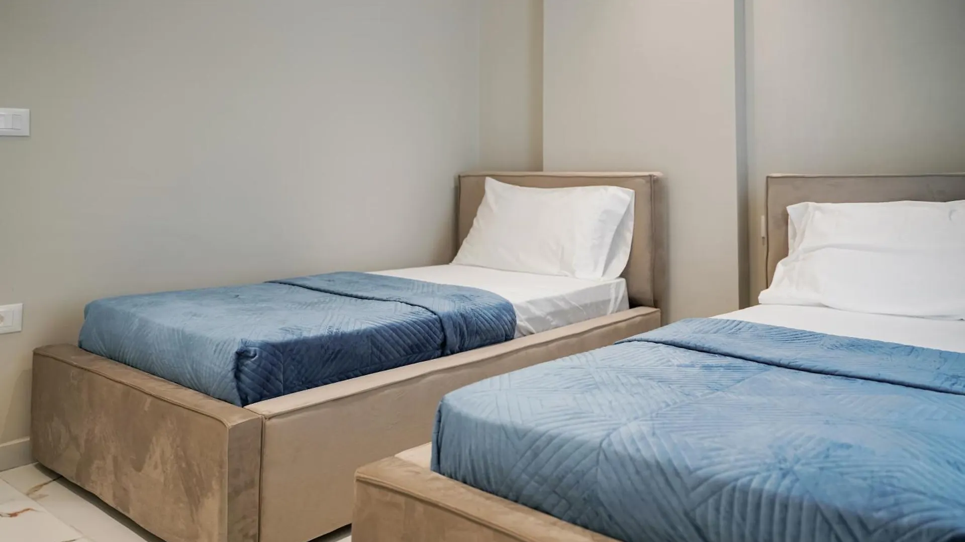 Azura Adriatik Apartments ゴーレム アルバニア